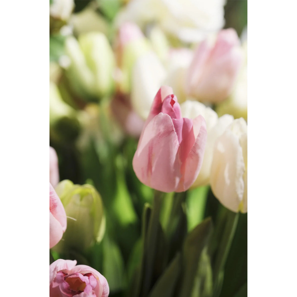 Montaje: tulipán artificial de 43 cm, color rosa; las otras piezas no se incluyen